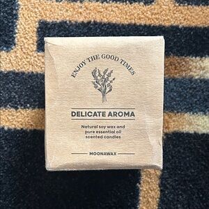 Delicate Aroma Candle - Natural Soy Wax